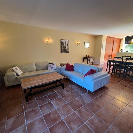 Gites Le Mathelin Lamothe-Montravel Exterior foto